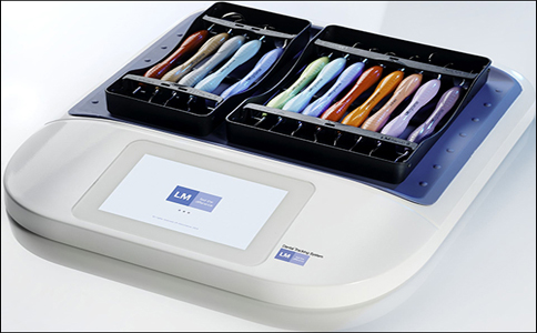 �炐�ȁ���W���ƌWԺʹ��RFID���g��ۙ������е